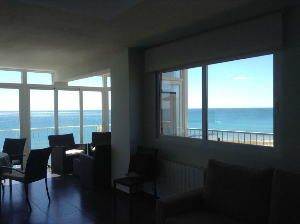 베니카씸 Apartamento Primera Linea De Playa 아파트 외부 사진