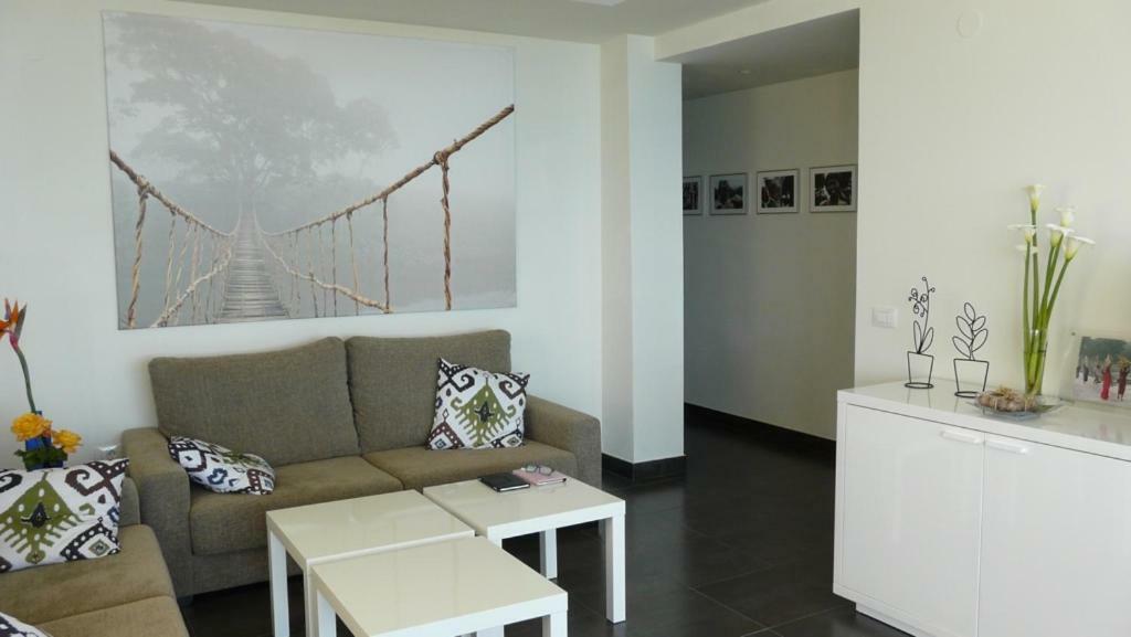베니카씸 Apartamento Primera Linea De Playa 아파트 외부 사진